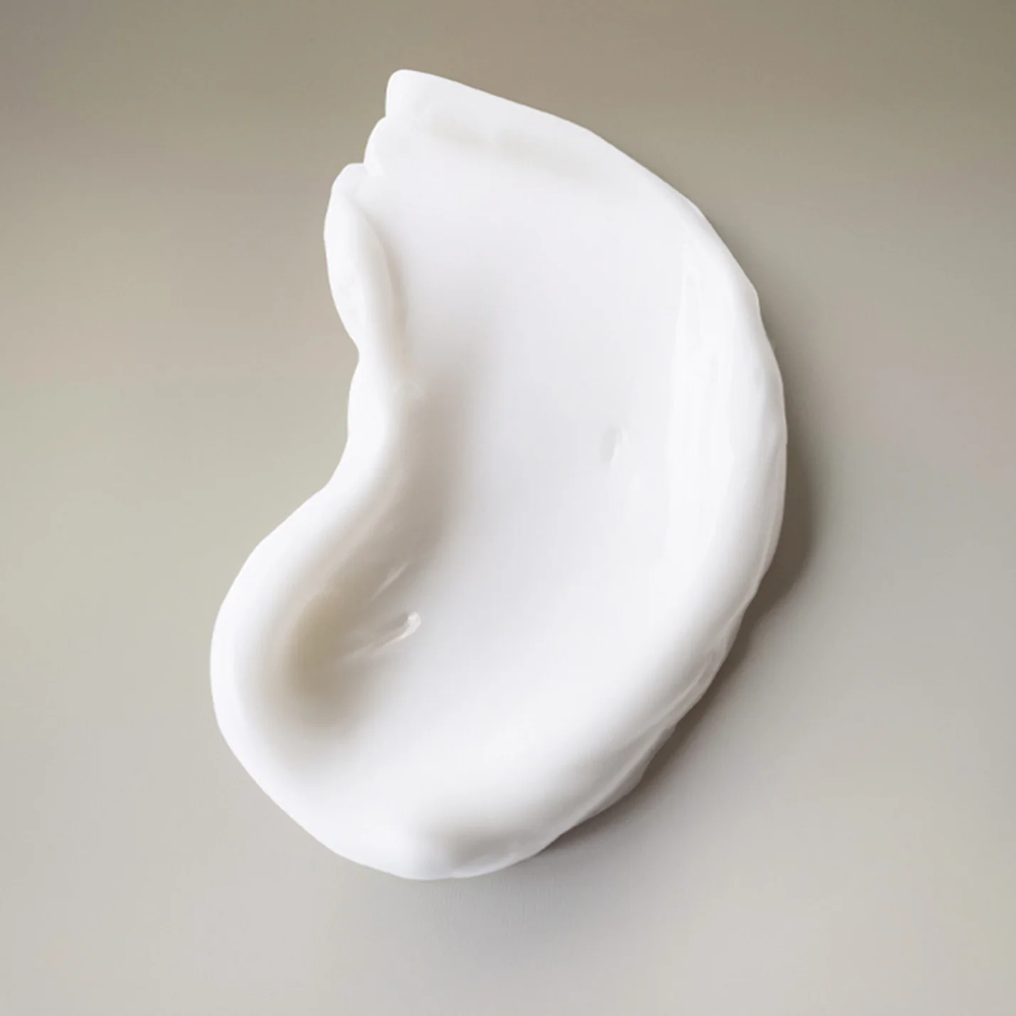Curl Shaper Double Duty Weightless Cleansing Conditioner - Image 3